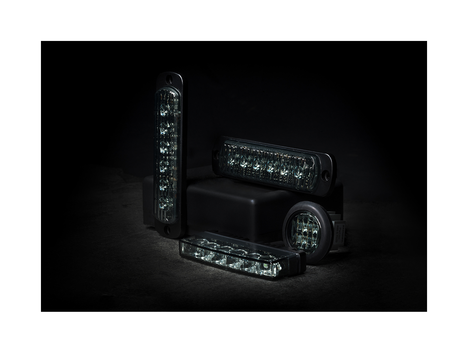 L52 LED Lamp with Smoked Lens Blue Group Unlit